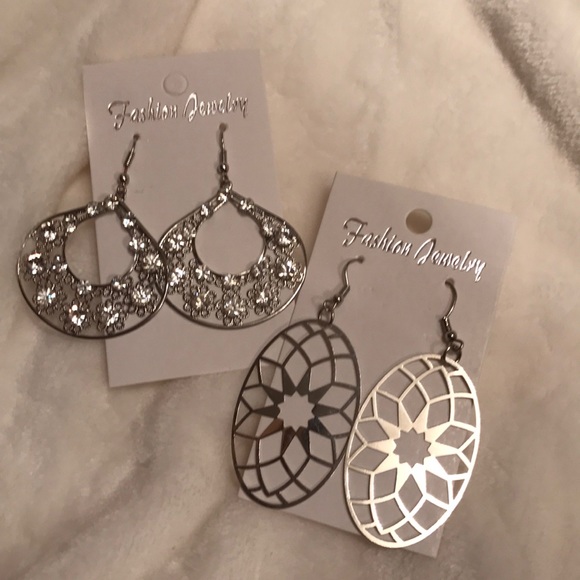 Earring Bundle - Picture 4 of 4